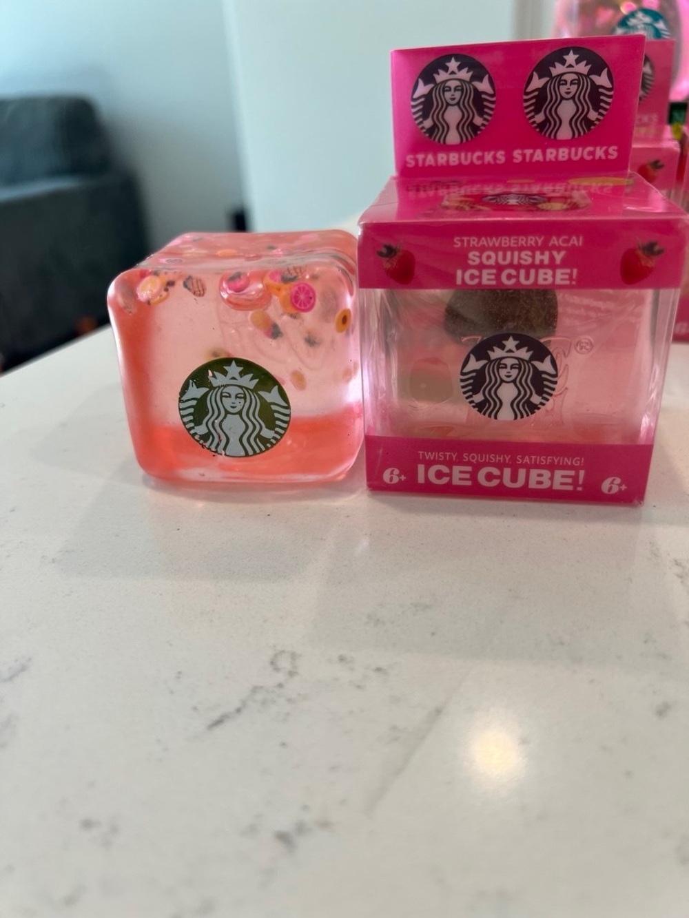 Starbucks Needoh Squishy Stress Relief Toy Strawberry Açai Imonade ice Nice Cube - Picture 5 of 7